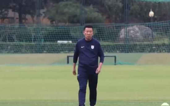 超级乱淫校园被c高潮h