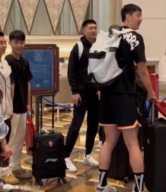 亚洲狼人精品