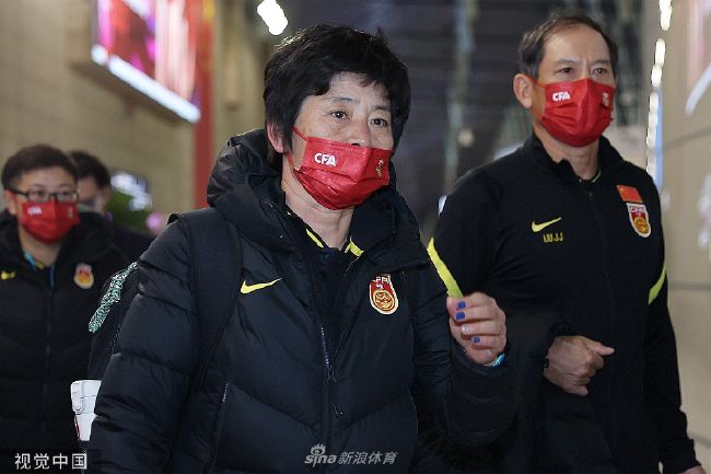 很痛快的她